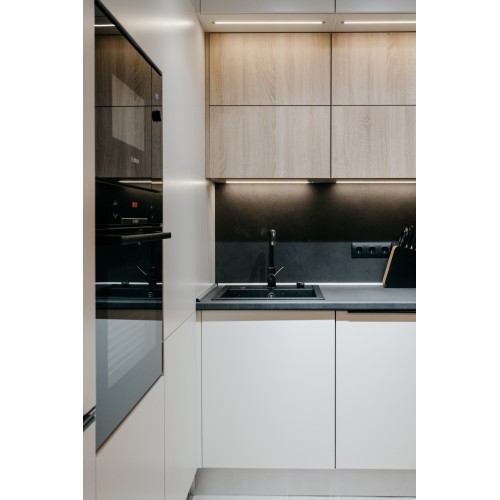 Bucătărie Clop modern la comandă (EGGER)