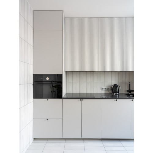 Bucătărie Long modern la comandă.