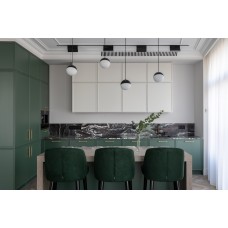 Bucătărie Verde LUX neoclasică la comandă.